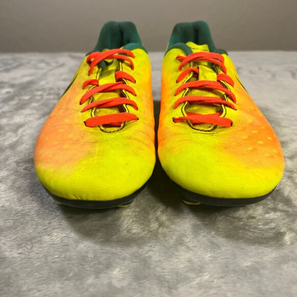 Nike Magista Ola 2 FG Youth Jr 4 Soccer Cleats Football Boots Volt Orange Yellow - Picture 2 of 9